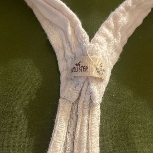 💥Hollister Cropped Tank - Picture 4 of 4